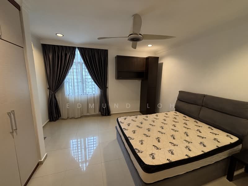 Condominium for Sale at Palm Garden Condominium - Edmund Loh - Bedroom - PropertyGuru.com.my