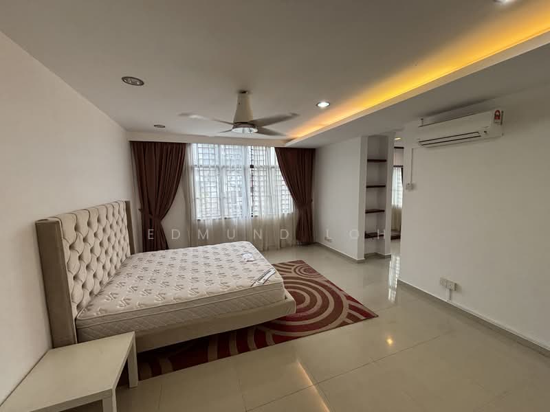 Condominium for Sale at Palm Garden Condominium - Edmund Loh - Bedroom - PropertyGuru.com.my