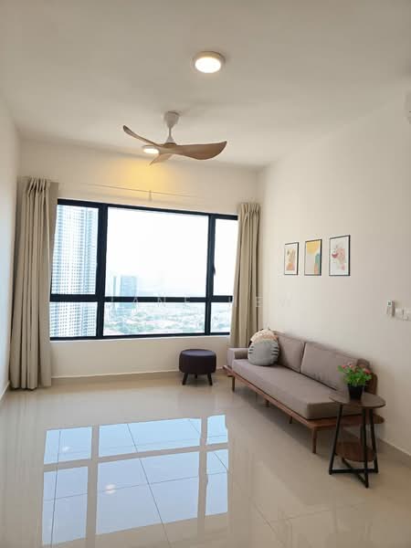 Kediaman Servis untuk Disewa di Quinn Residence - Jane Hew - Living Room - PropertyGuru.com.my