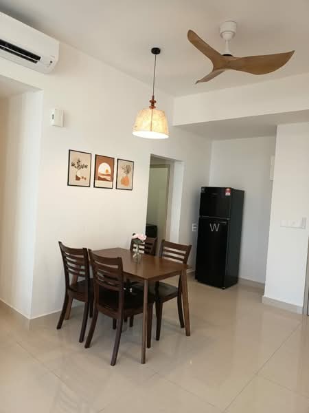 Kediaman Servis untuk Disewa di Quinn Residence - Jane Hew - Dining Room - PropertyGuru.com.my