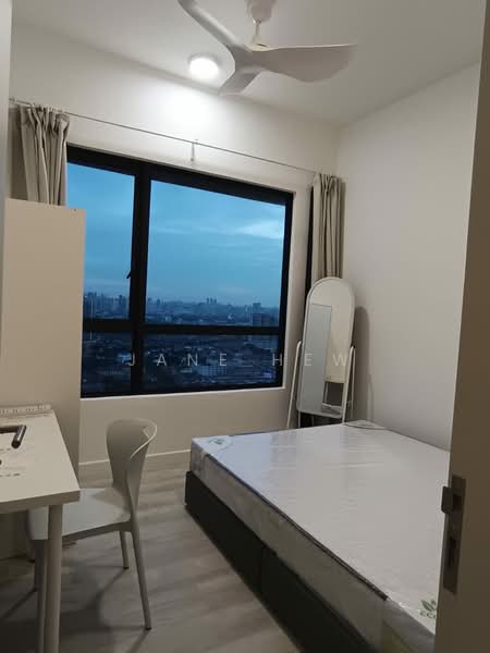 Kediaman Servis untuk Disewa di Quinn Residence - Jane Hew - Bedroom - PropertyGuru.com.my
