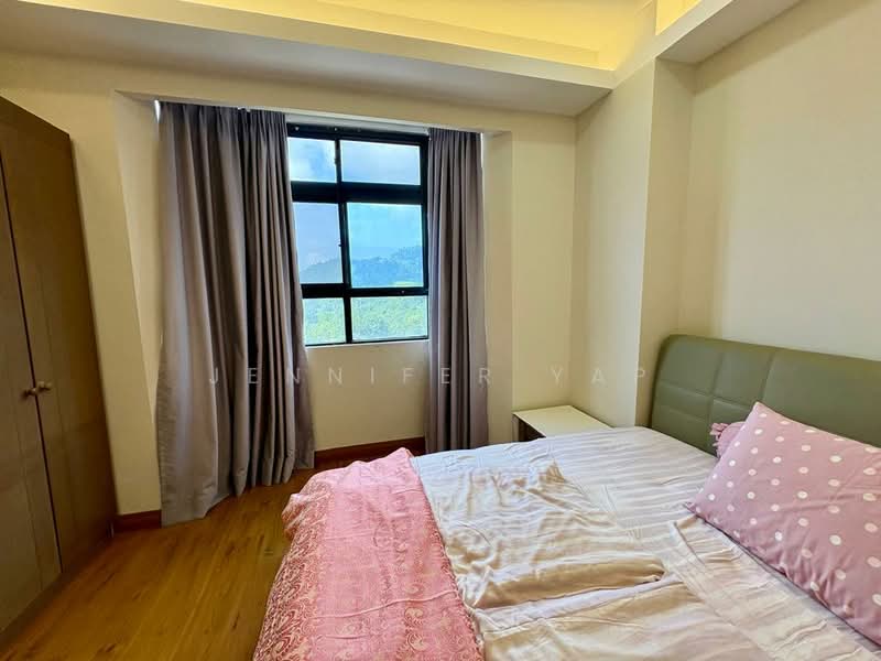 Pangsapuri untuk Dijual di Genting View Resort - Jennifer Yap - Ensuite master bedroom - PropertyGuru.com.my