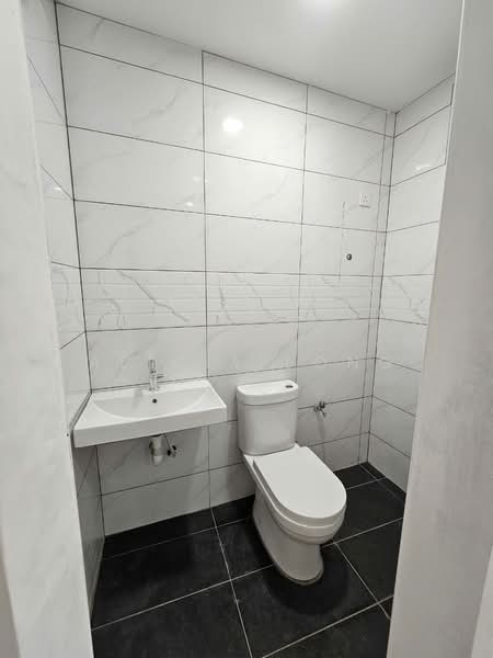 Rumah Teres 1 Tingkat untuk Dijual di Taman Ungku Tun Aminah (Skudai) - Alicia Fong - Bathroom - PropertyGuru.com.my
