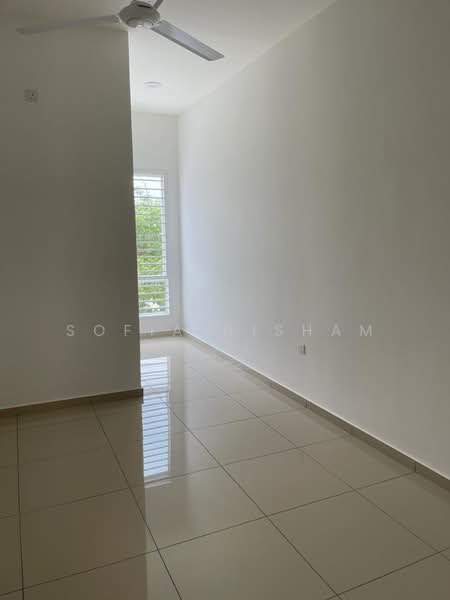 2-storey Terraced House for Sale in Taman Ara Sendayan (Bandar Sri Sendayan) - Sofia Hisham - Interior - PropertyGuru.com.my