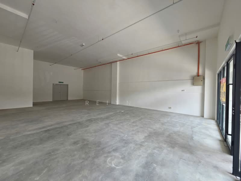 Shop for Rent in Setia Alam (Selangor) - Reiyn . - Interior - PropertyGuru.com.my