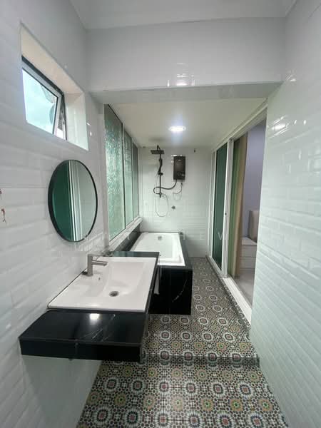 Condominium for Rent at Section 5 @ Wangsa Maju - Jane Hew - Bathroom - PropertyGuru.com.my