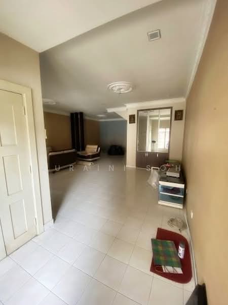 Rumah Teres 2-Tingkat untuk Dijual di Denai Alam (Shah Alam) - Zuraini Soh - Living Room - PropertyGuru.com.my