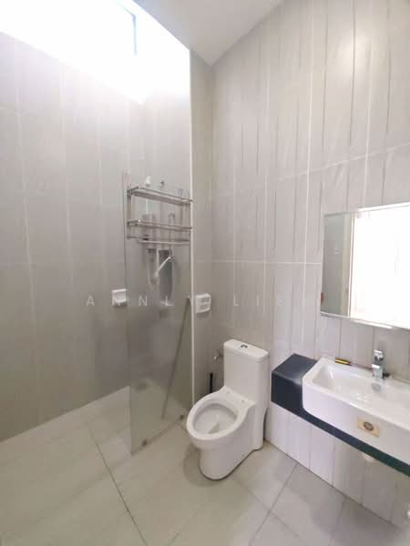 2-storey Terraced House for Rent in Johor Bahru (Johor) - Annly Liew - Bathroom - PropertyGuru.com.my