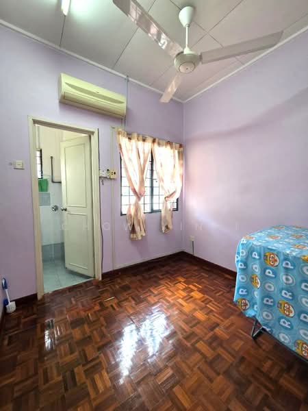 Rumah Teres 2 Tingkat untuk Dijual di Putra Permai (Subang Jaya) - CHOW XINNI - Bedroom - PropertyGuru.com.my