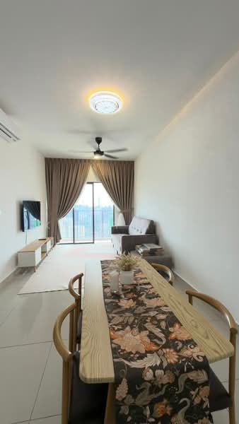 Servis Apartment untuk Disewa di M Arisa - Kathy Yap - Living Room - PropertyGuru.com.my