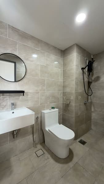 Servis Apartment untuk Disewa di M Arisa - Kathy Yap - Bathroom - PropertyGuru.com.my