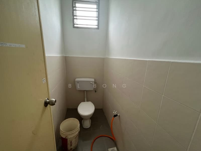 Shop / Office for Sale in Ayer Keroh (Melaka) - BL Bong - PropertyGuru.com.my