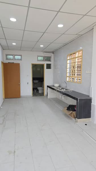 Rumah Teres 2-Tingkat untuk Disewa di Salak south baru (Salak Selatan) - Jay Kong - PropertyGuru.com.my