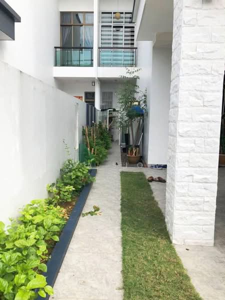 Rumah Berkembar untuk Dijual di Skudai (Johor) - Eva Siow - Exterior - PropertyGuru.com.my
