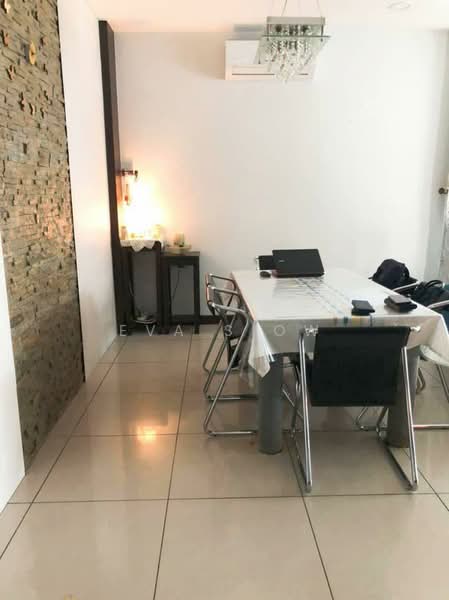 Rumah Berkembar untuk Dijual di Skudai (Johor) - Eva Siow - Dining Room - PropertyGuru.com.my