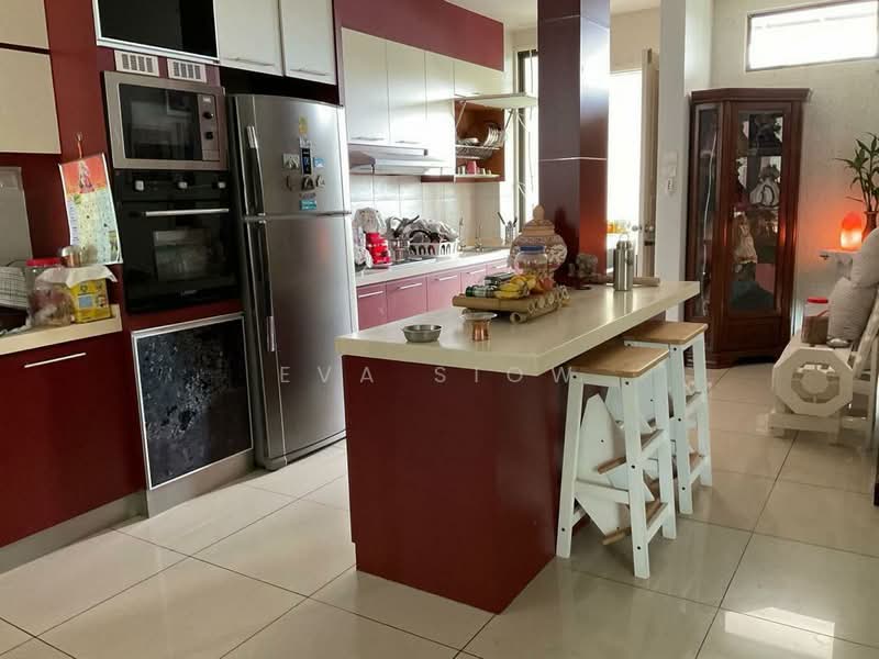 Rumah Berkembar untuk Dijual di Skudai (Johor) - Eva Siow - Kitchen - PropertyGuru.com.my