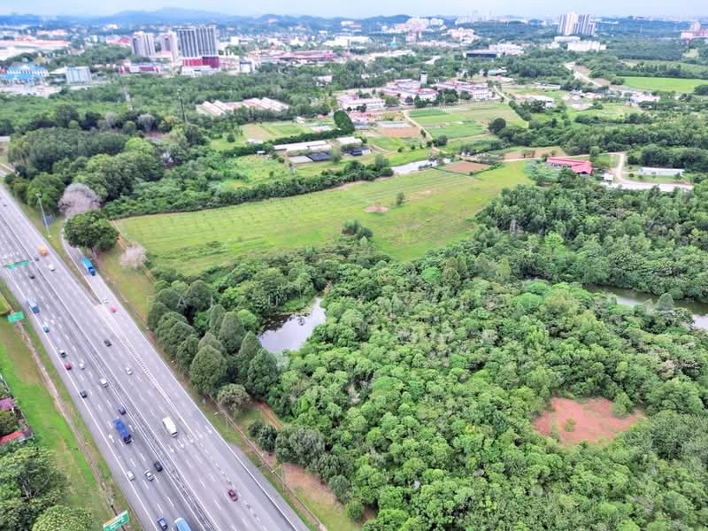 Tanah Kediaman untuk Dijual di Country Heights (Kajang) - Faizul Zamrod - Exterior - PropertyGuru.com.my