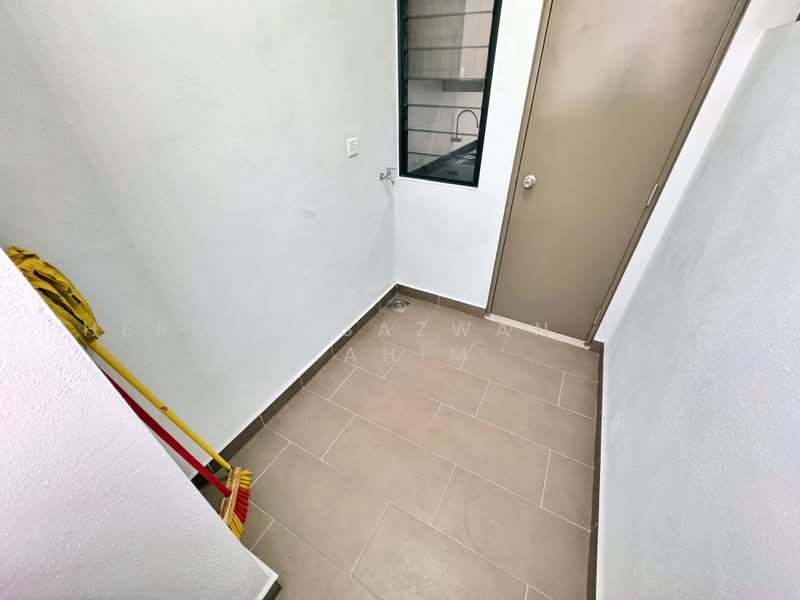 Servis Apartment untuk Disewa di Astetica Residences - Herman Sazwan Nor Rahim - Yard - PropertyGuru.com.my