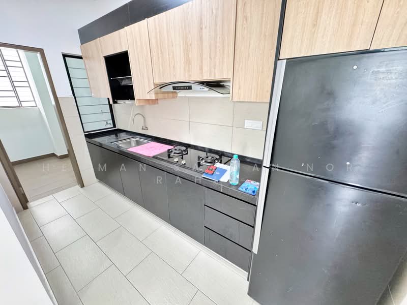 Servis Apartment untuk Disewa di Astetica Residences - Herman Sazwan Nor Rahim - Kitchen - PropertyGuru.com.my