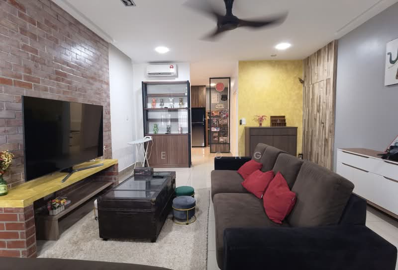 Rumah Berkembar untuk Dijual di Setia Alam (Selangor) - Eve Wong - Living Room - PropertyGuru.com.my