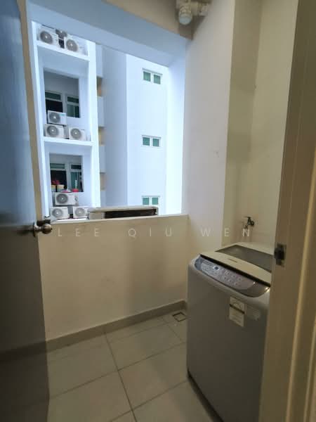 Servis Apartment untuk Dijual di Twin Galaxy (Dwi Galaksi) - Lee Qiu Wen - Balcony - PropertyGuru.com.my