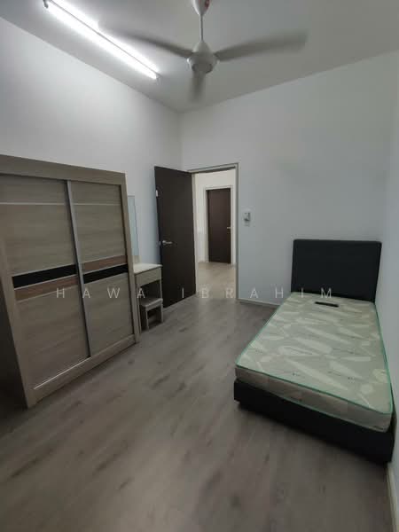 Rumah Teres 2 Tingkat untuk Disewa di Nilai Impian (Nilai) - Hawa Ibrahim - Bedroom - PropertyGuru.com.my