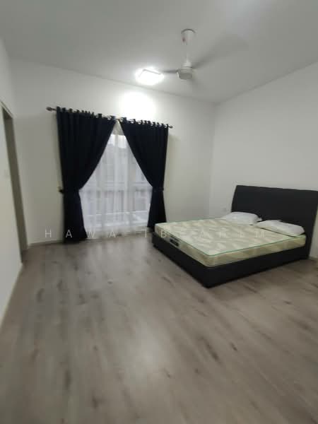 Rumah Teres 2 Tingkat untuk Disewa di Nilai Impian (Nilai) - Hawa Ibrahim - Bedroom - PropertyGuru.com.my
