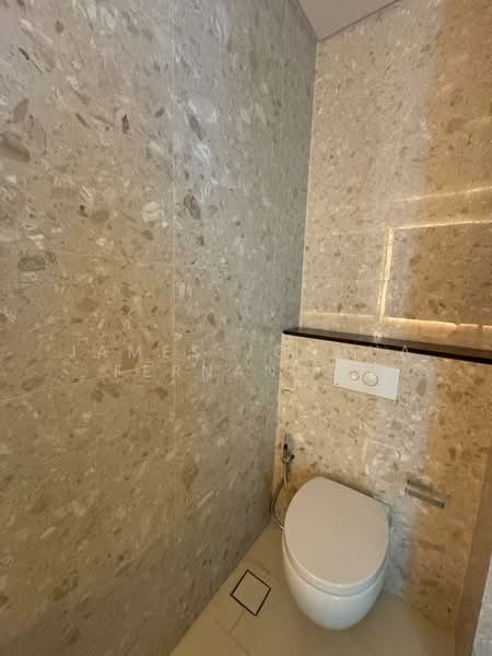 Service Residence for Sale at Crown Residences @ Pavilion Damansara Heights - James Joshua Fernandez - Bathroom - PropertyGuru.com.my
