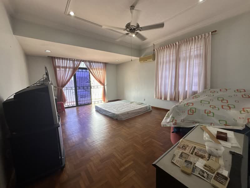 Rumah Teres 2 Tingkat untuk Dijual di Taman Daya (Johor Bahru) - Ms Loh - PropertyGuru.com.my
