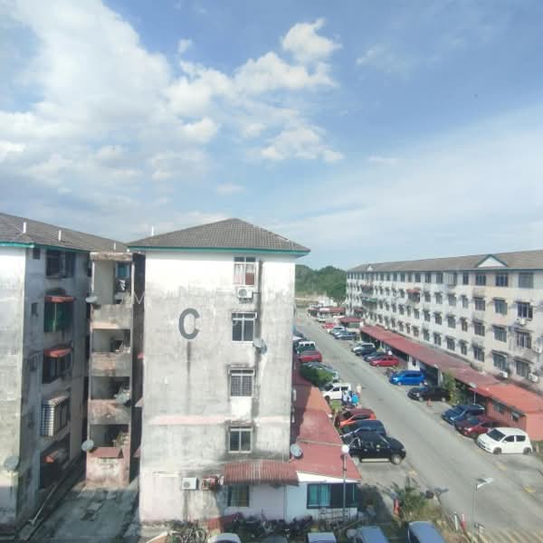 Pangsapuri untuk Dijual di Siantan Apartment - Muhammad Muadz - Exterior - PropertyGuru.com.my