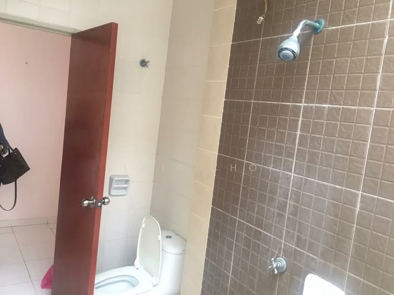 Terraced House for Sale in Shah Alam (Selangor) - Elwin Chok - Bathroom - PropertyGuru.com.my