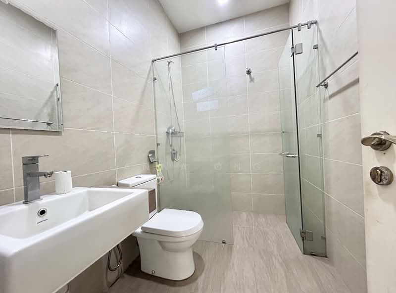 Semi-Detached House for Sale in Cyberjaya (Selangor) - Anna Ong - Bathroom - PropertyGuru.com.my