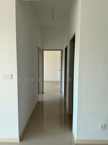 Condominium for Sale at D' Starlingtton - Kelvin Seow - Corridor - PropertyGuru.com.my