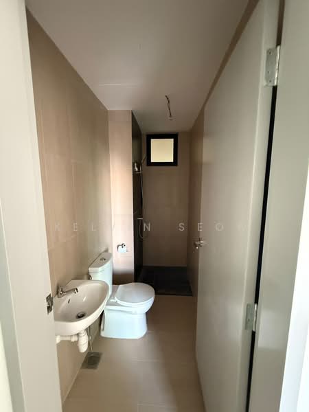 Condominium for Sale at D' Starlingtton - Kelvin Seow - Bathroom - PropertyGuru.com.my