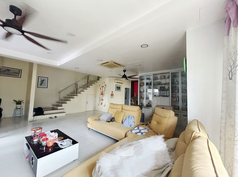 Semi-Detached House for Sale in Bandar Mahkota Cheras (Cheras) - Anna Ong - Living Room - PropertyGuru.com.my