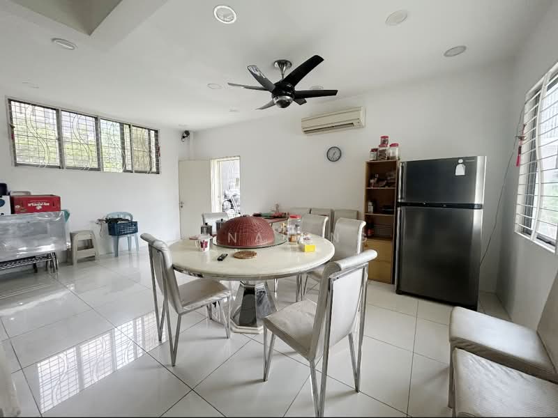 Semi-Detached House for Sale in Bandar Mahkota Cheras (Cheras) - Anna Ong - Dining Room - PropertyGuru.com.my