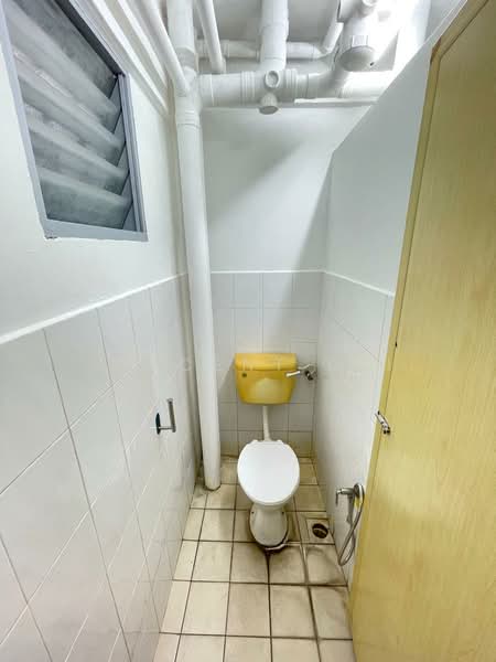 Apartment for Rent at Aman Putra Apartment - Vincent Lai - Bathroom - PropertyGuru.com.my