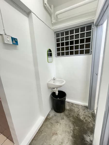 Apartment for Rent at Aman Putra Apartment - Vincent Lai - Bathroom - PropertyGuru.com.my