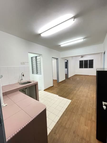 Apartment for Rent at Aman Putra Apartment - Vincent Lai - Kitchen - PropertyGuru.com.my