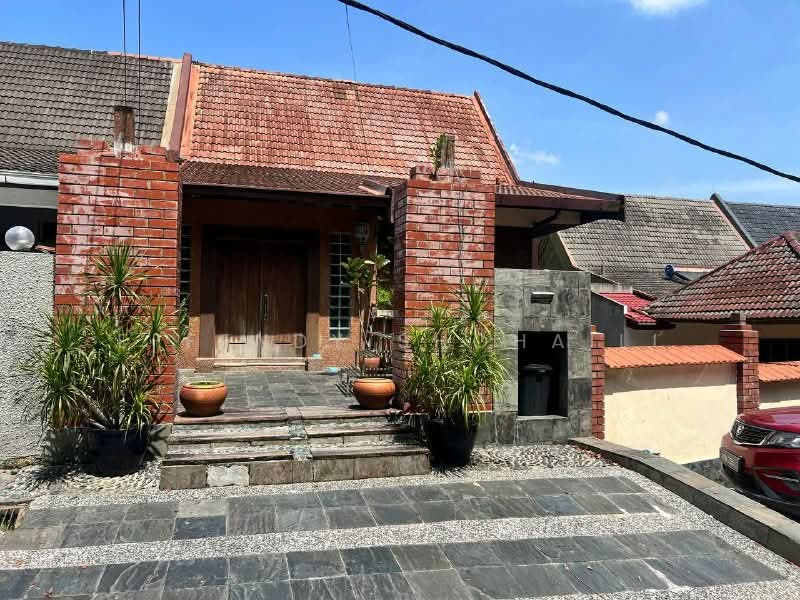 Semi-Detached House for Sale in Taman Melawati (Ulu Kelang) - Effendy Shohaili - Exterior - PropertyGuru.com.my
