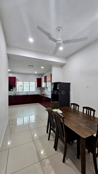 Rumah Teres 2 Tingkat untuk Dijual di Bandar Saujana Putra (Tanjong Duabelas) - Miki You - Kitchen - PropertyGuru.com.my