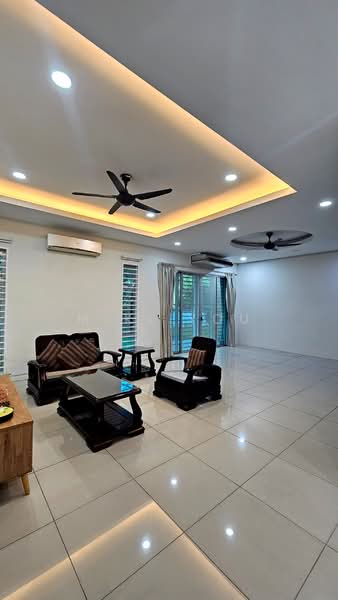 Rumah Teres 2 Tingkat untuk Dijual di Bandar Saujana Putra (Tanjong Duabelas) - Miki You - Living Room - PropertyGuru.com.my