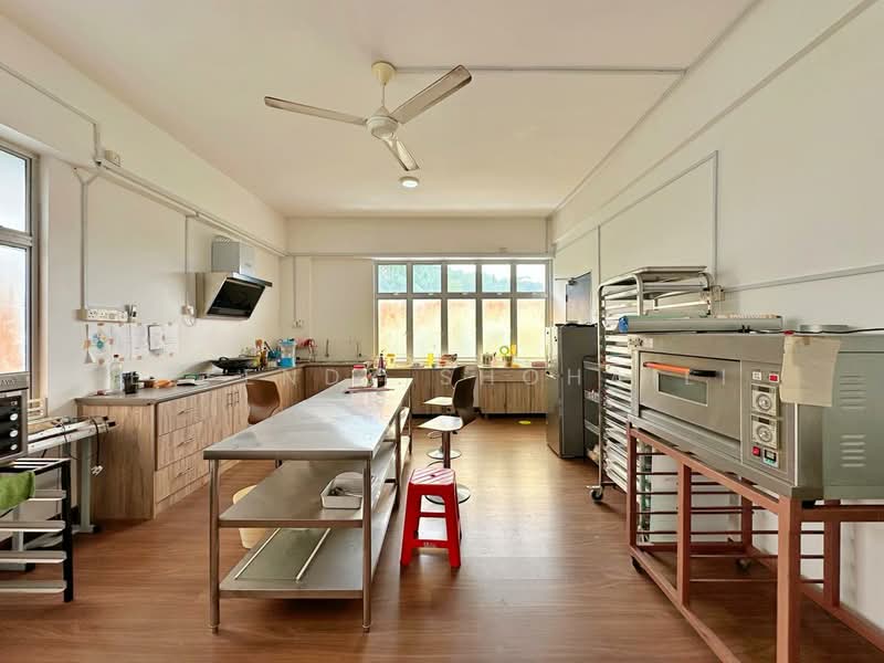 Shop / Office for Sale in Presint 11 (Putrajaya) - Effendy Shohaili - Kitchen - PropertyGuru.com.my