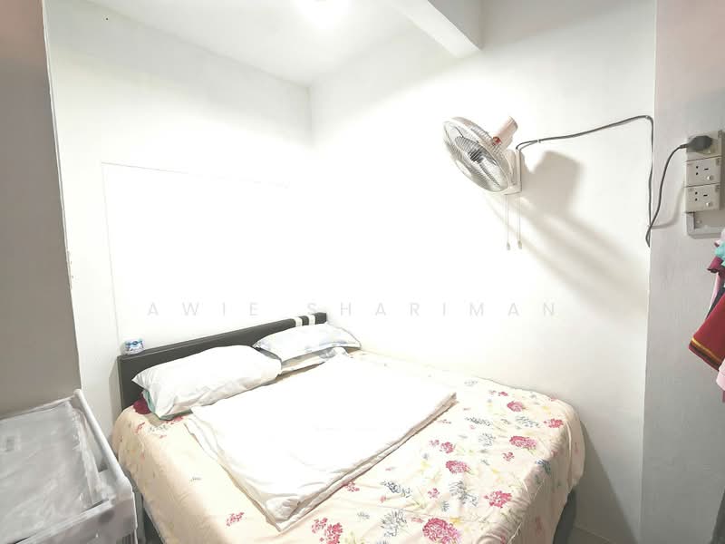 2-storey Terraced House for Sale in Bandar Puncak Alam (Puncak Alam) - Awie Shariman - Bedroom - PropertyGuru.com.my