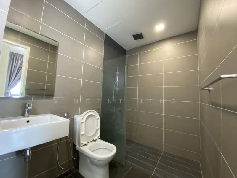Servis Apartment untuk Dijual di Urbana Residences - Vincent Heng - PropertyGuru.com.my