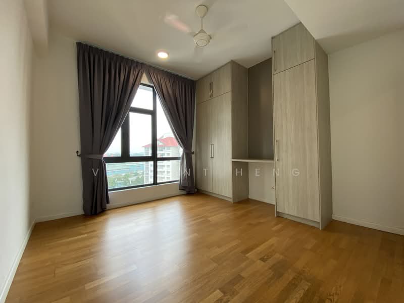 Servis Apartment untuk Dijual di Urbana Residences - Vincent Heng - PropertyGuru.com.my