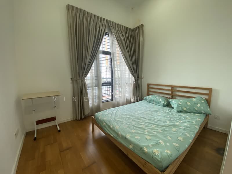 Kondominium untuk Dijual di Urbana Residences - Vincent Heng - Bedroom - PropertyGuru.com.my