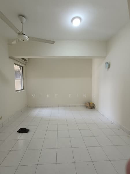 Condominium for Rent at Pantai Panorama Condominiums - Mike Sing - Interior - PropertyGuru.com.my
