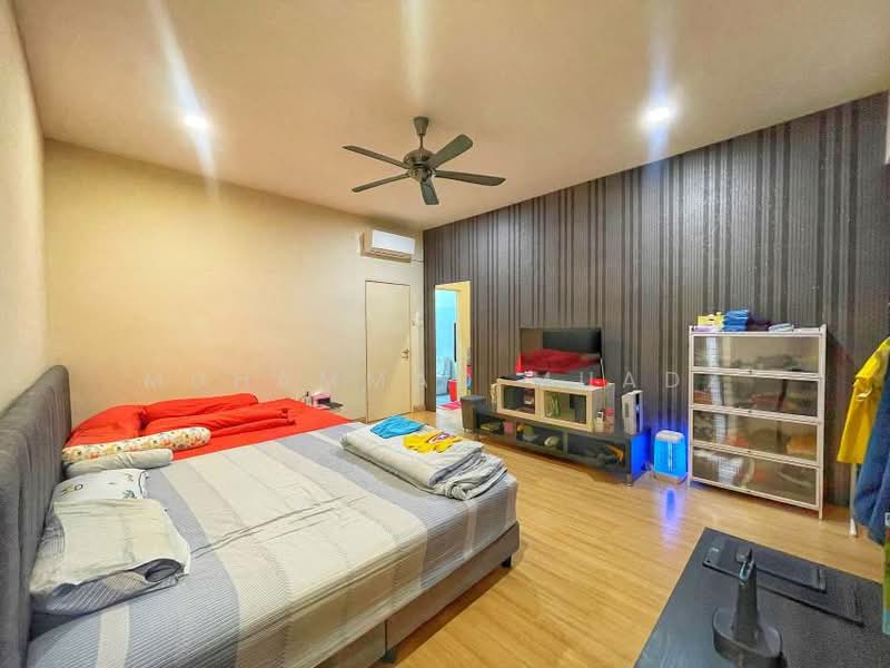 Rumah Teres 2-Tingkat untuk Dijual di Puchong (Selangor) - Muhammad Muadz - Bedroom - PropertyGuru.com.my