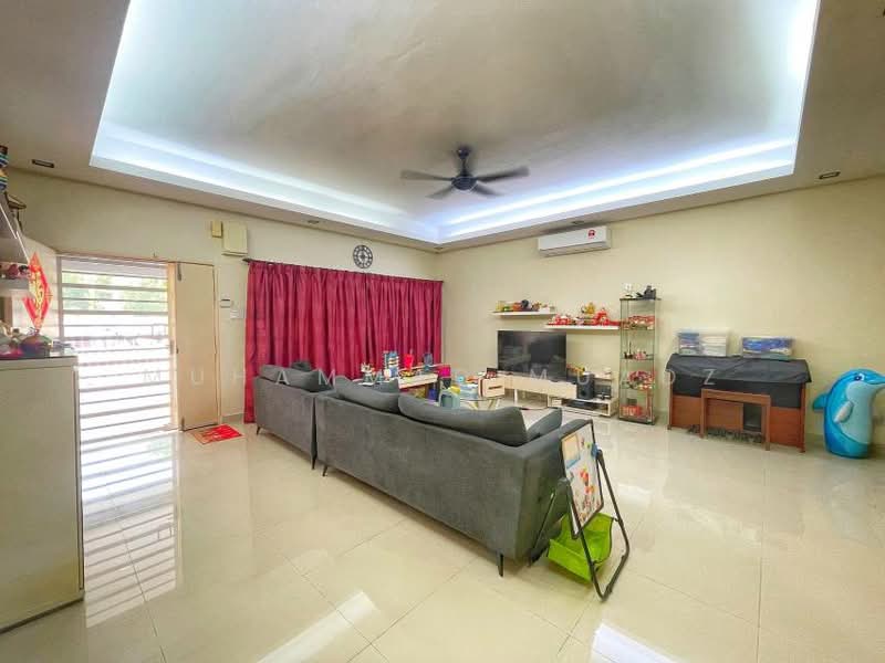 Rumah Teres 2-Tingkat untuk Dijual di Puchong (Selangor) - Muhammad Muadz - Living Room - PropertyGuru.com.my